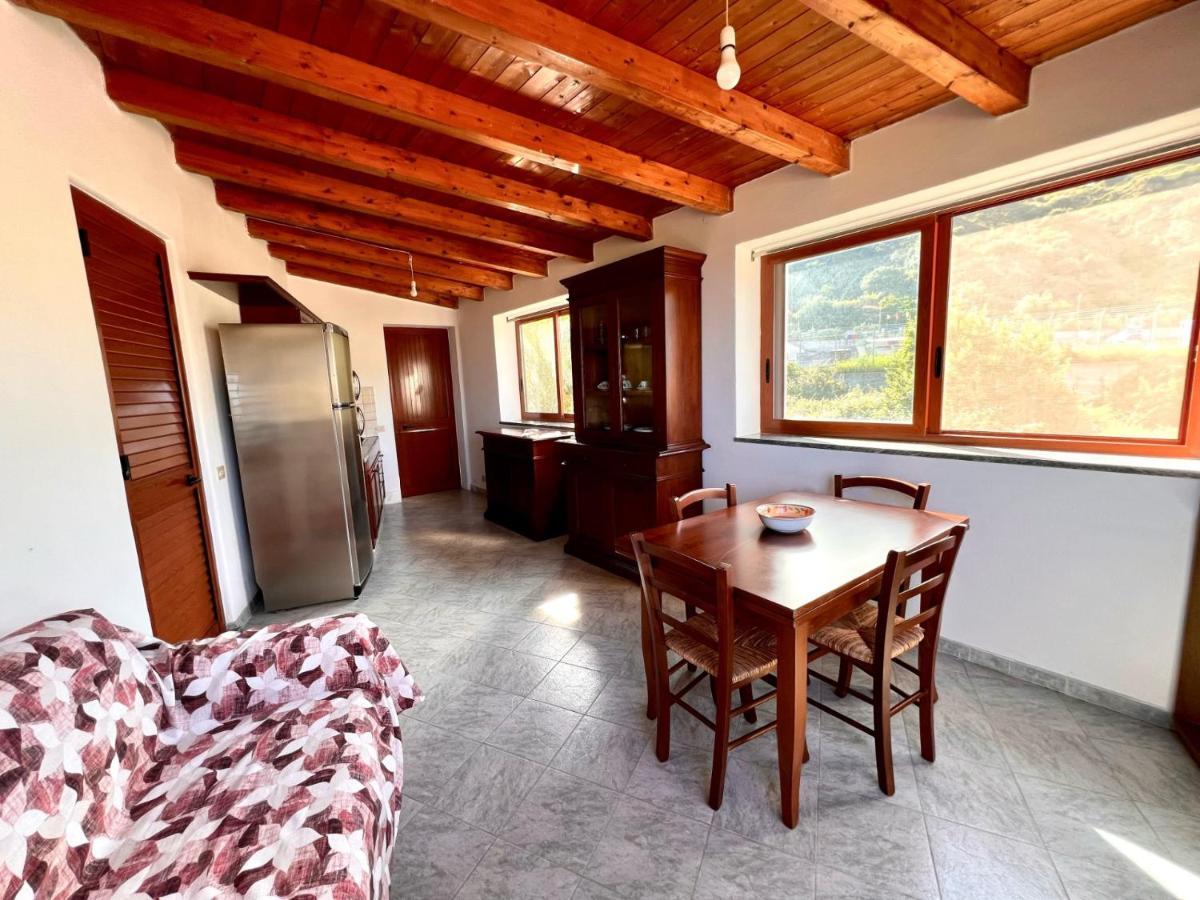 Casa Vacanze Da Federica Đảo Lipari Ngoại thất bức ảnh